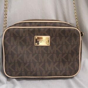 Michael Kors Signature Monogram Logo Pattern Cross Body Bag Purse EUC